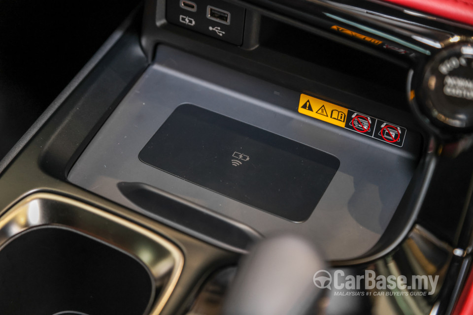 Lexus NX AZ20 (2022) Interior