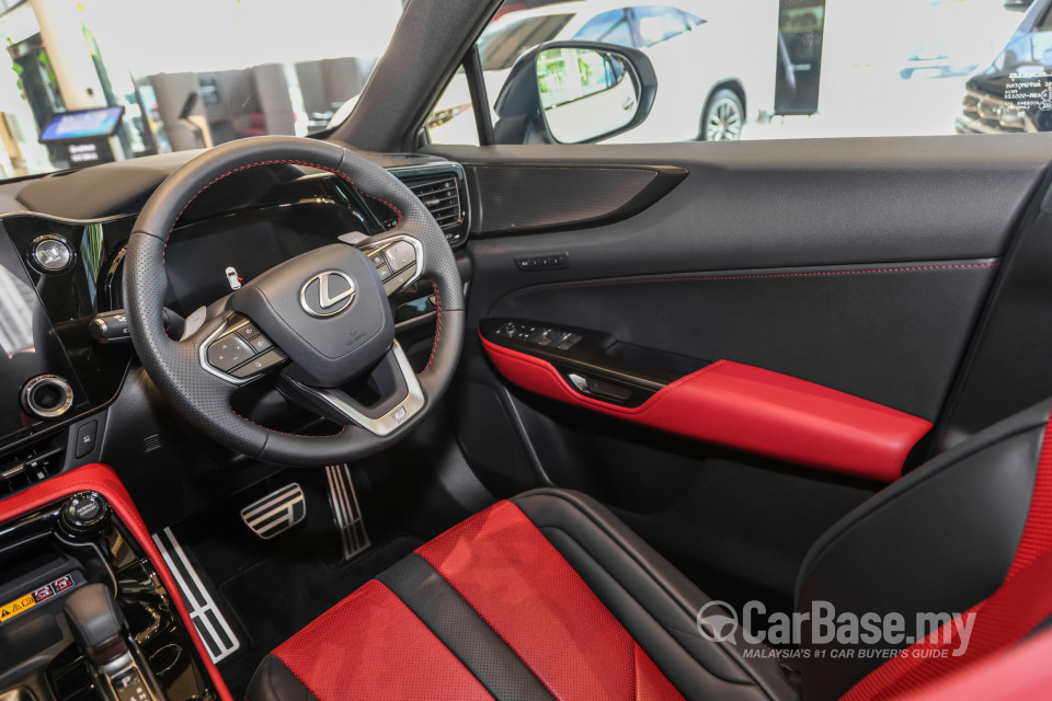 Lexus NX AZ20 (2022) Interior
