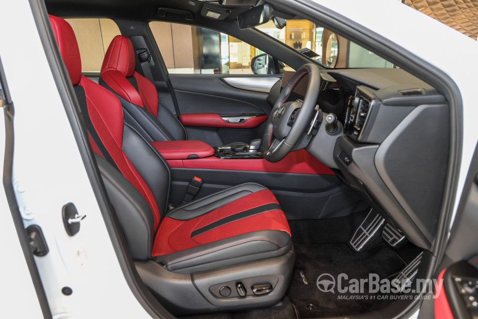 Lexus NX AZ20 (2022) Interior