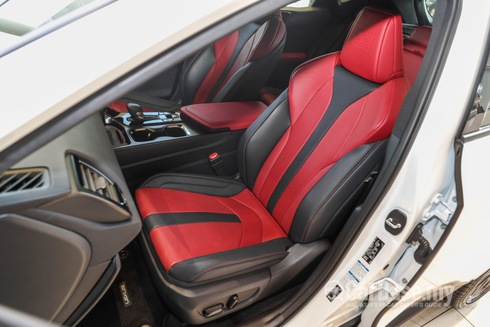 Lexus NX AZ20 (2022) Interior