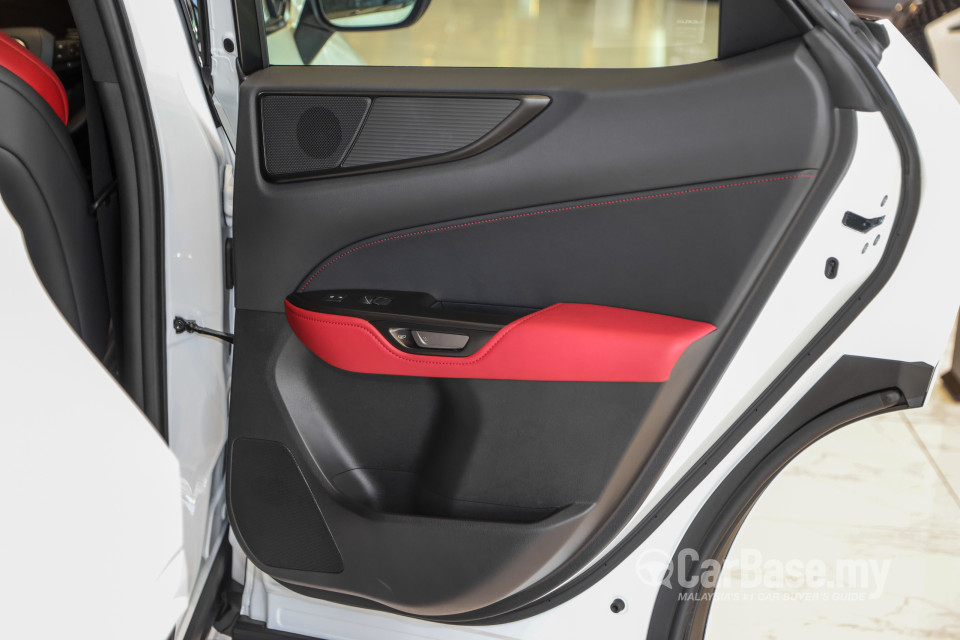 Lexus NX AZ20 (2022) Interior
