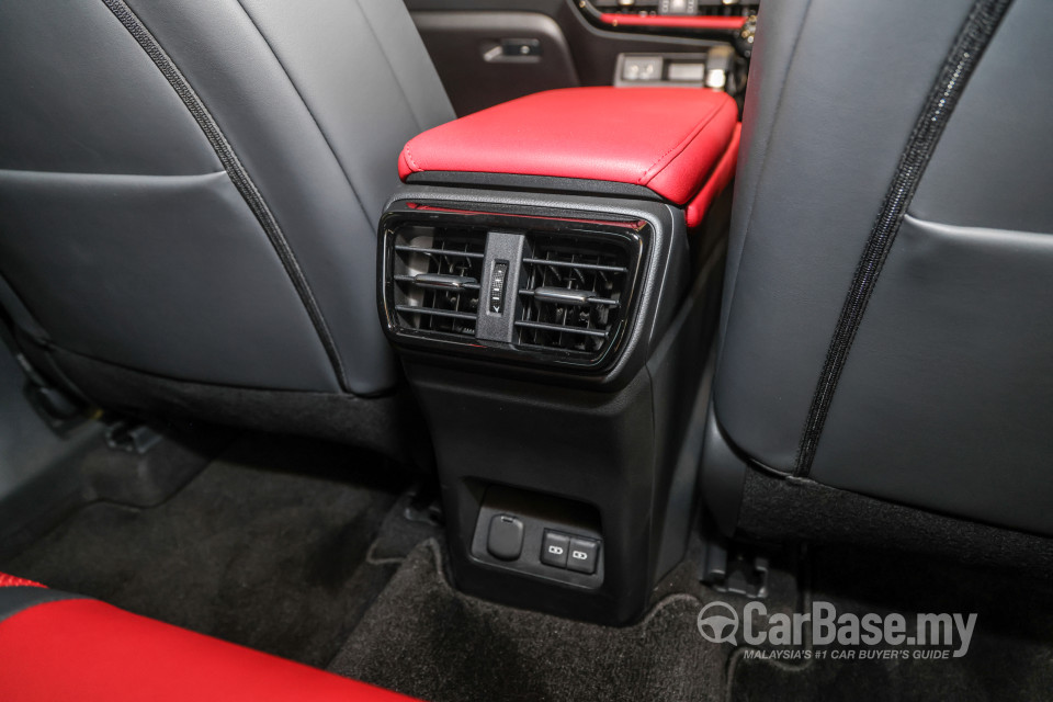 Lexus NX AZ20 (2022) Interior