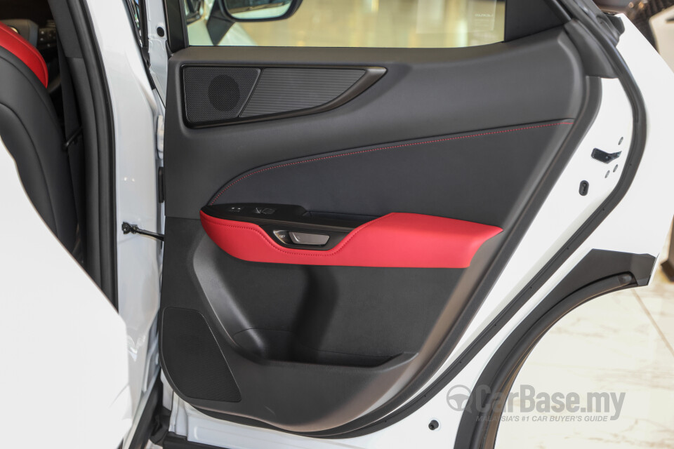 Lexus NX AZ20 (2022) Interior