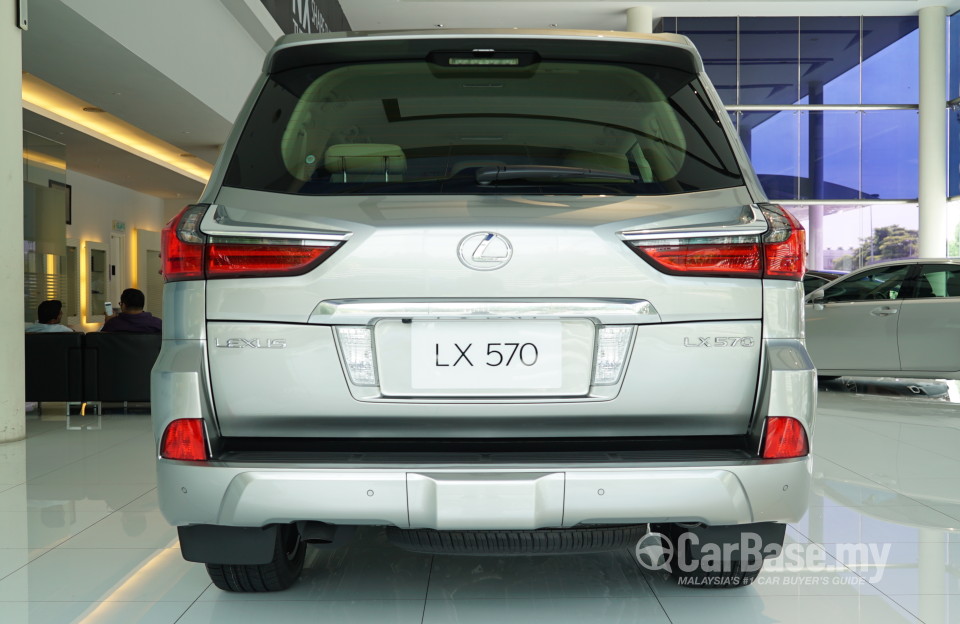 Lexus LX J200 Facelift (2015) Exterior