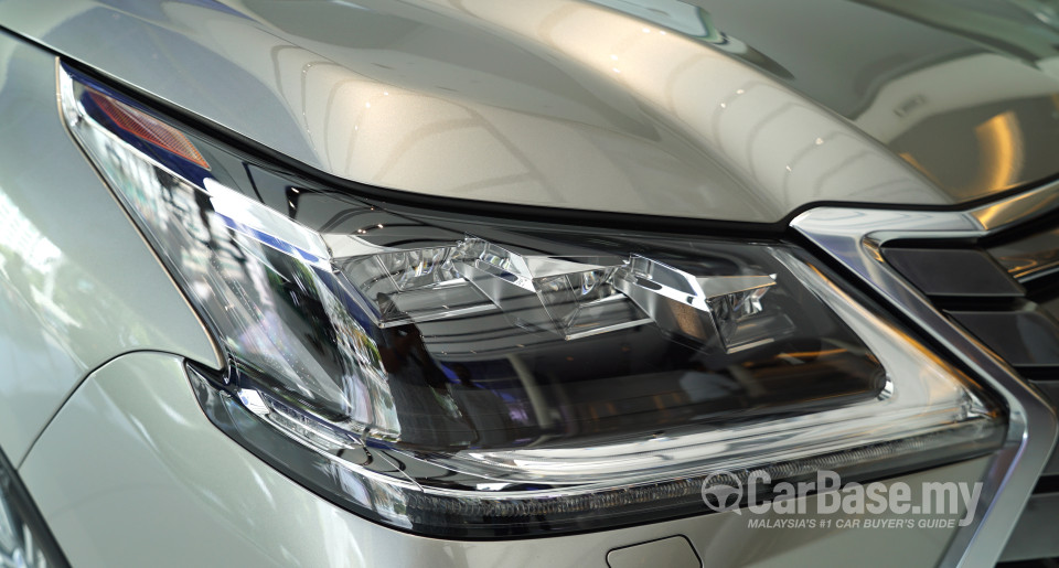 Lexus LX J200 Facelift (2015) Exterior