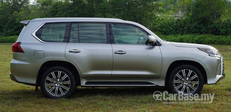Lexus LX J200 Facelift (2015) Exterior