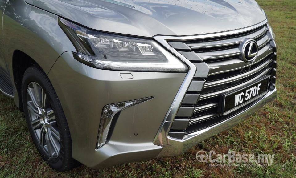 Lexus LX J200 Facelift (2015) Exterior