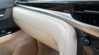 Lexus LX Interior photo