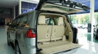 Lexus LX Interior photo