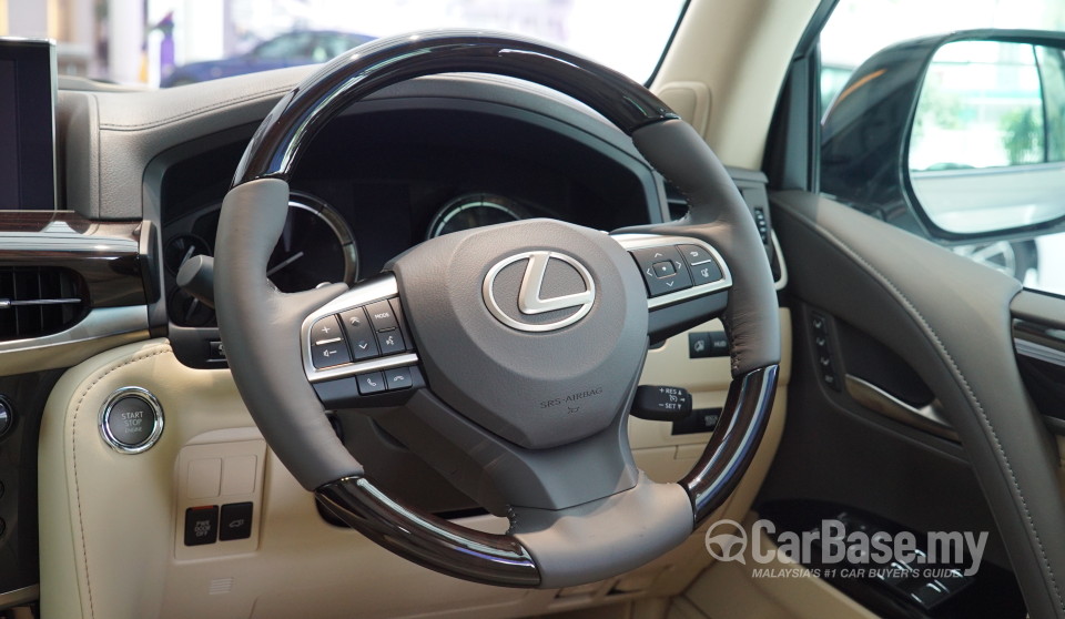 Lexus LX J200 Facelift (2015) Interior