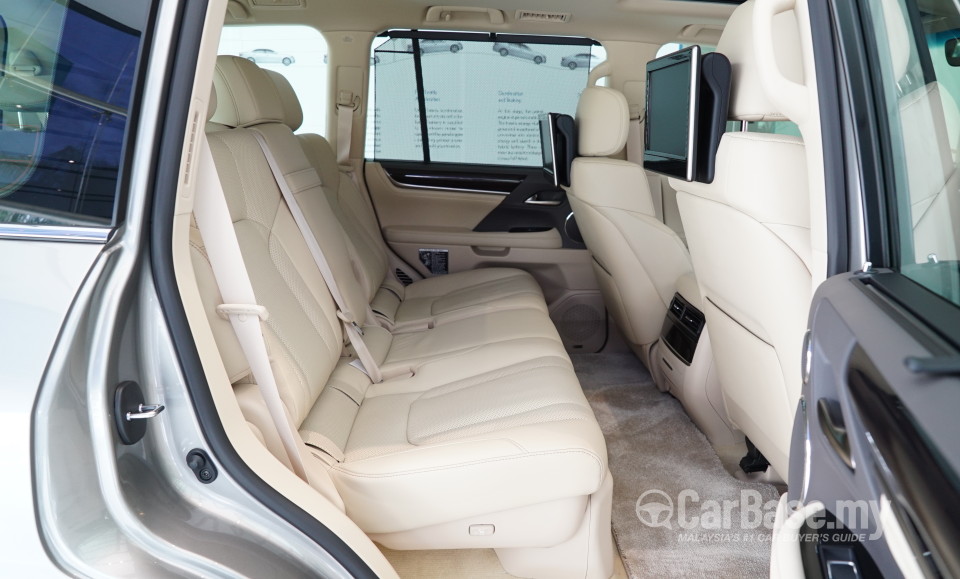 Lexus LX J200 Facelift (2015) Interior