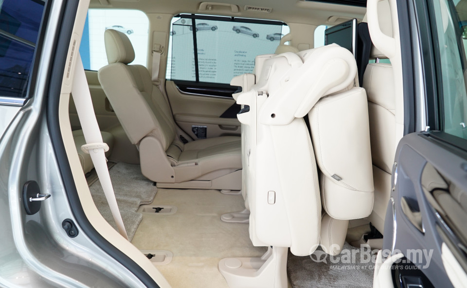 Lexus LX J200 Facelift (2015) Interior