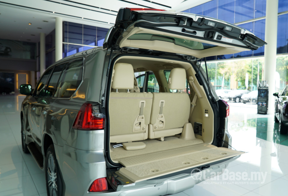 Lexus LX J200 Facelift (2015) Interior