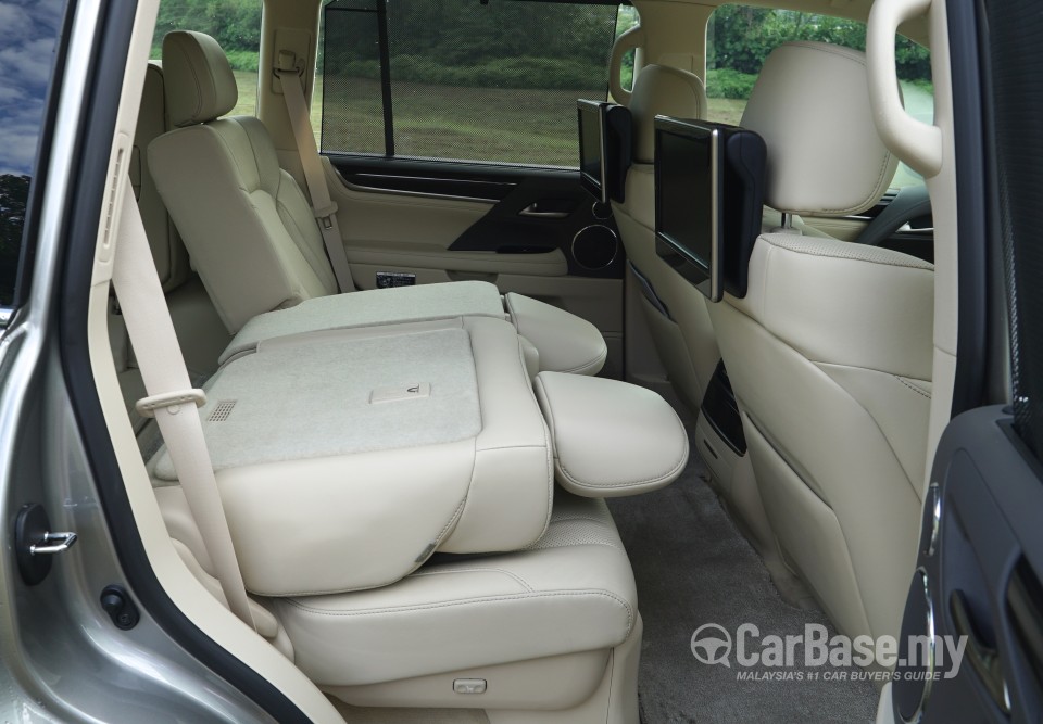 Lexus LX J200 Facelift (2015) Interior