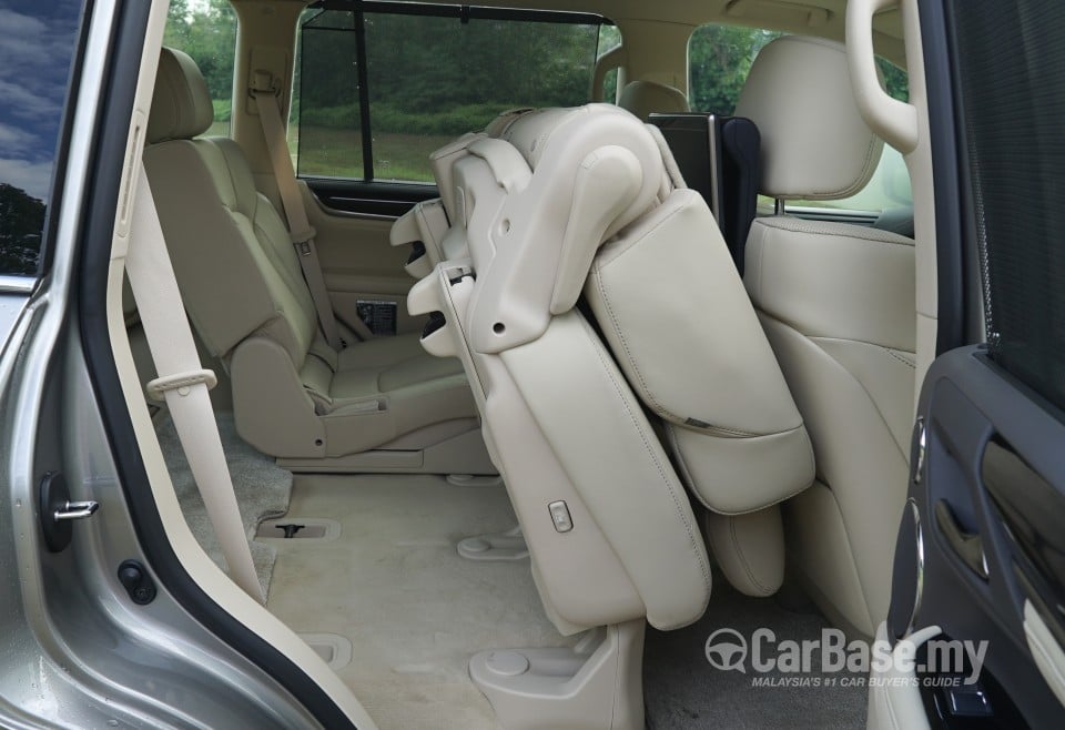 Lexus LX J200 Facelift (2015) Interior