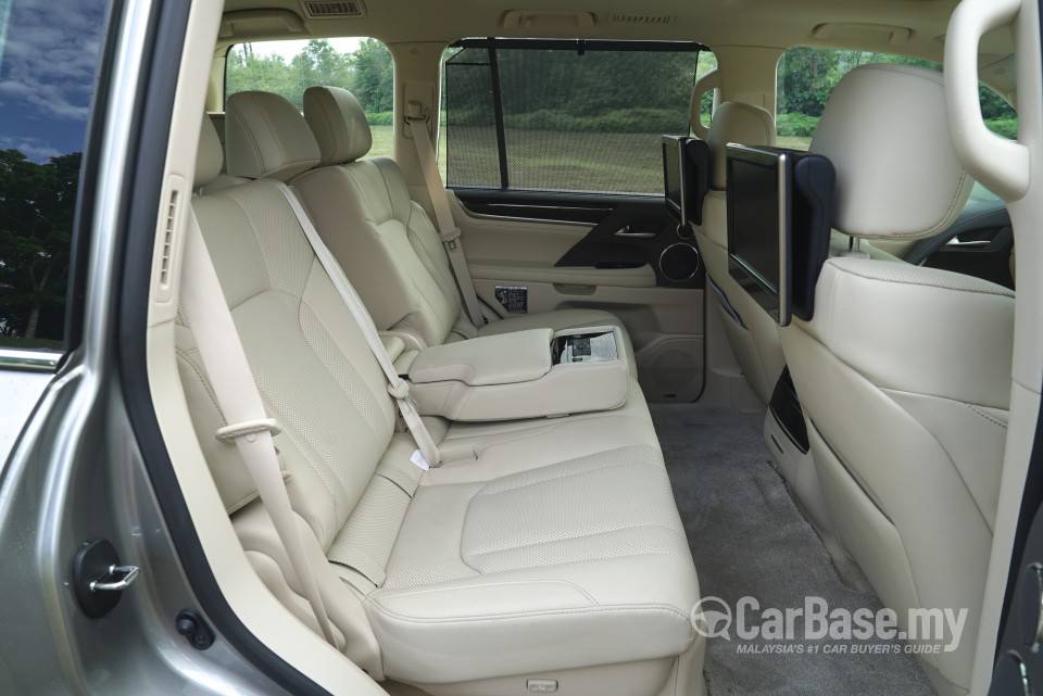 Lexus LX J200 Facelift (2015) Interior