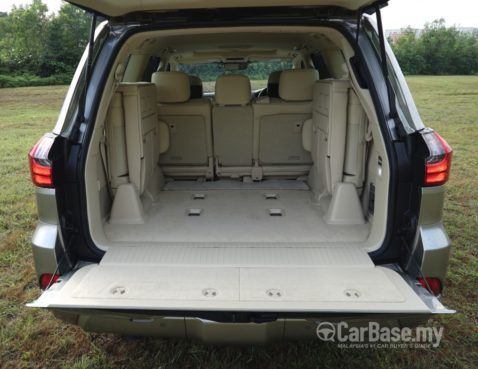 Lexus LX J200 Facelift (2015) Interior