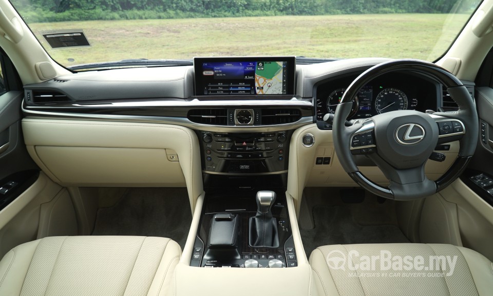 Lexus LX J200 Facelift (2015) Interior