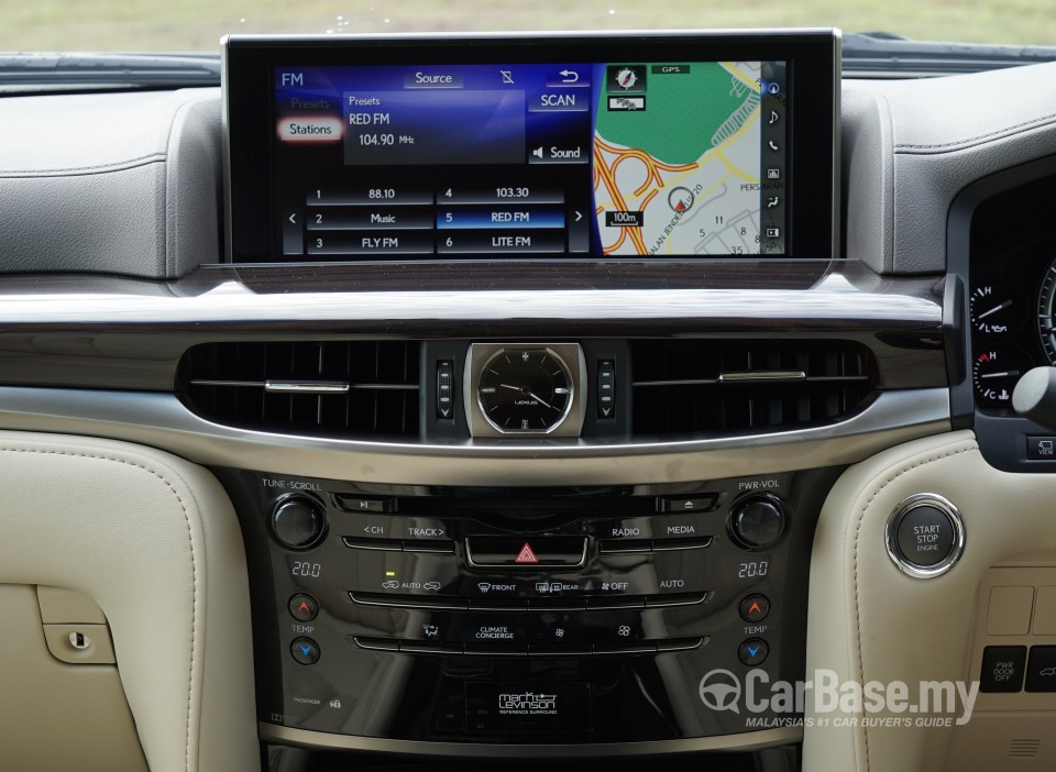 Lexus LX J200 Facelift (2015) Interior