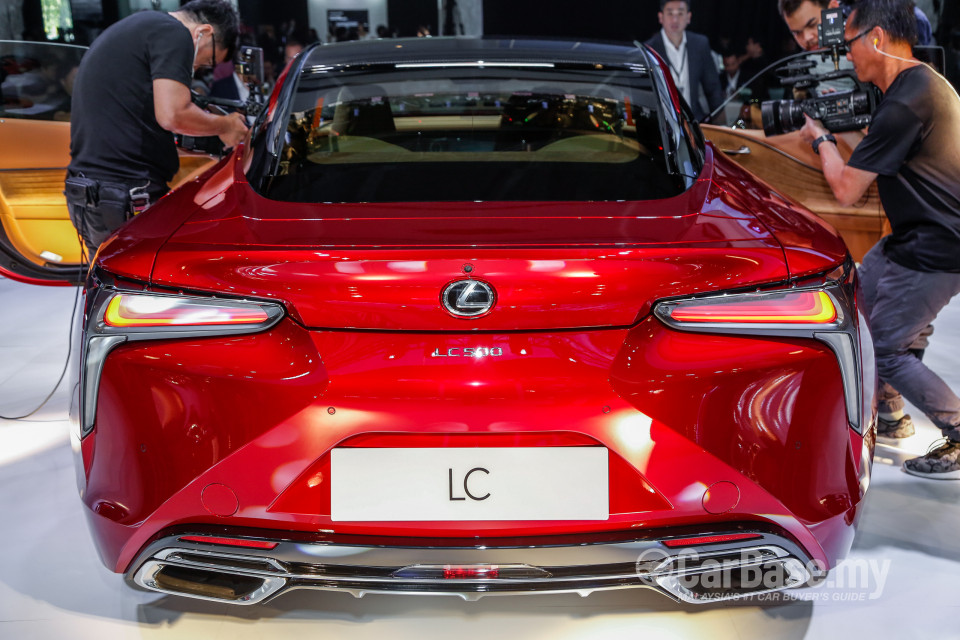 Lexus LC 1st Generation  (2017) Exterior