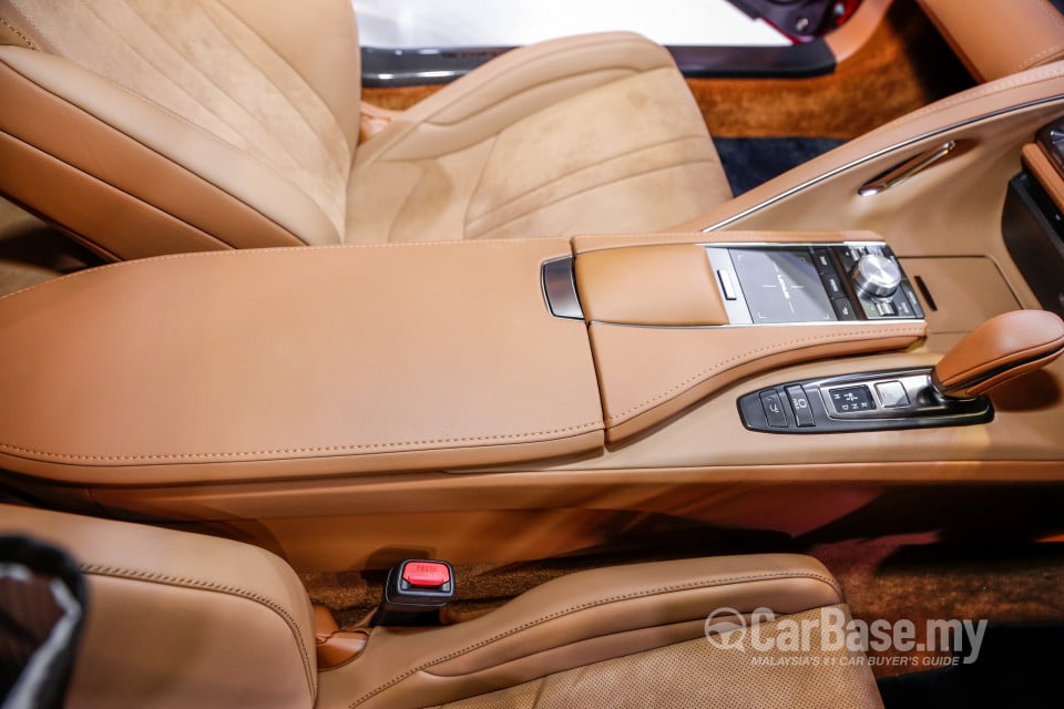 Lexus LC 1st Generation  (2017) Interior
