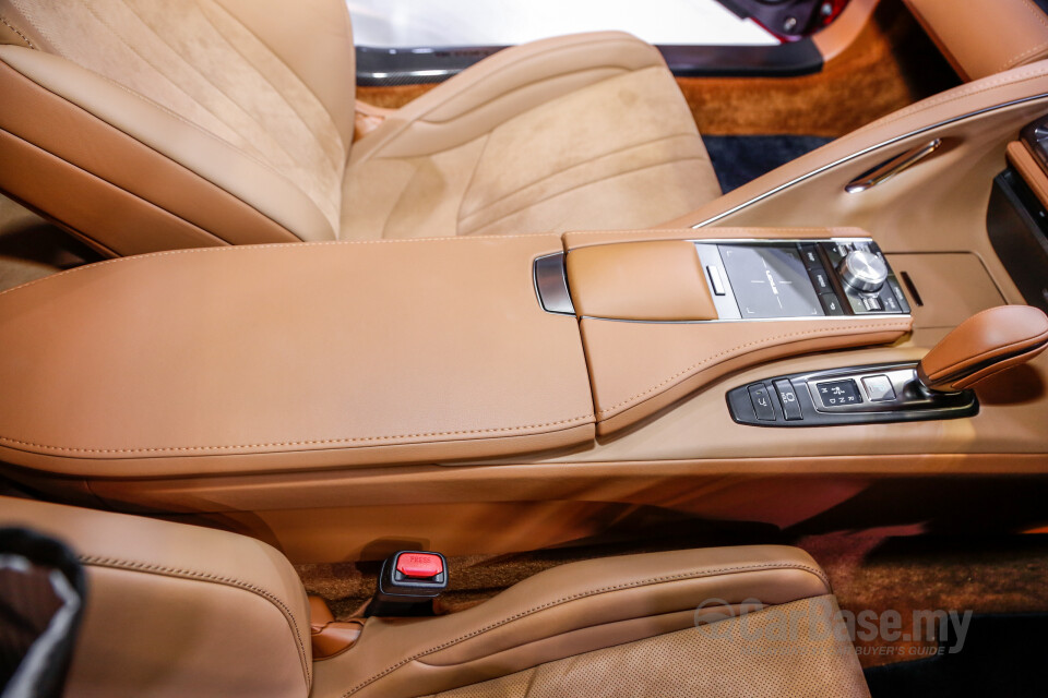 Mercedes-Benz AMG C-Class W205 AMG Facelift (2018) Interior