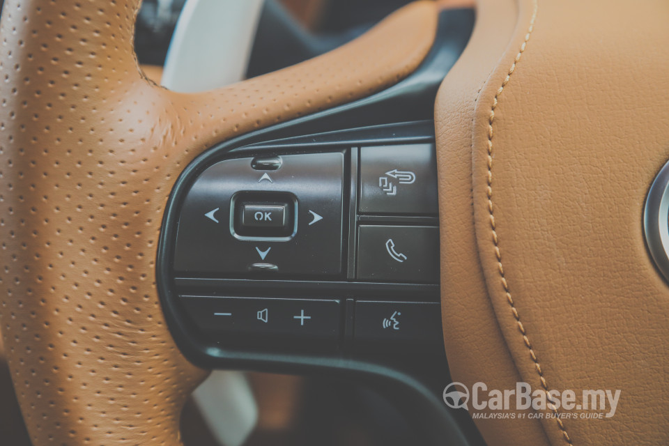 Lexus LC 1st Generation  (2017) Interior