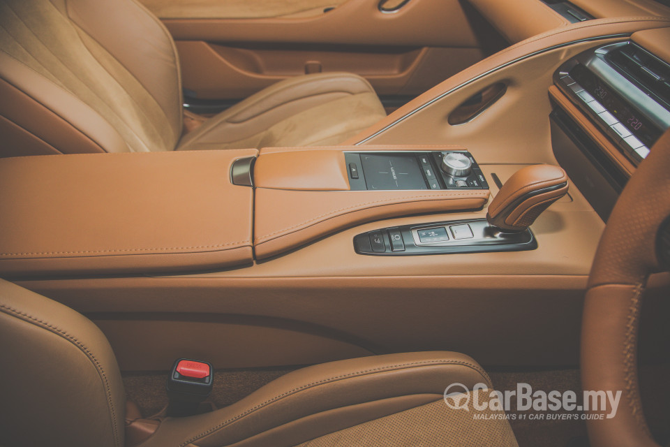 Lexus LC 1st Generation  (2017) Interior