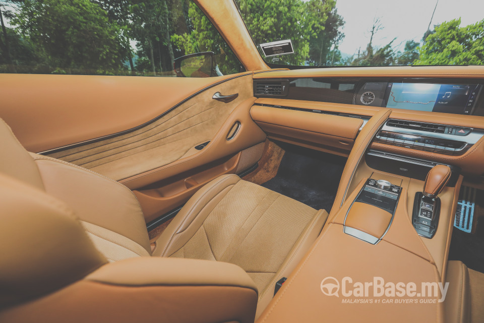 Lexus LC 1st Generation  (2017) Interior