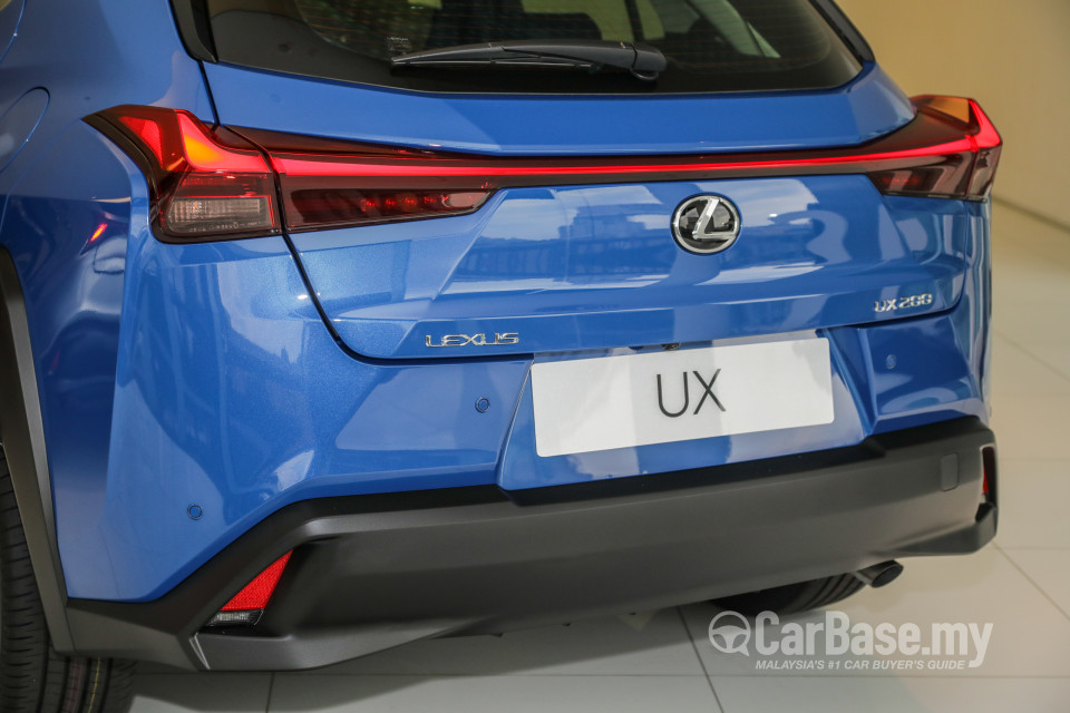 Lexus UX ZA10 (2020) Exterior