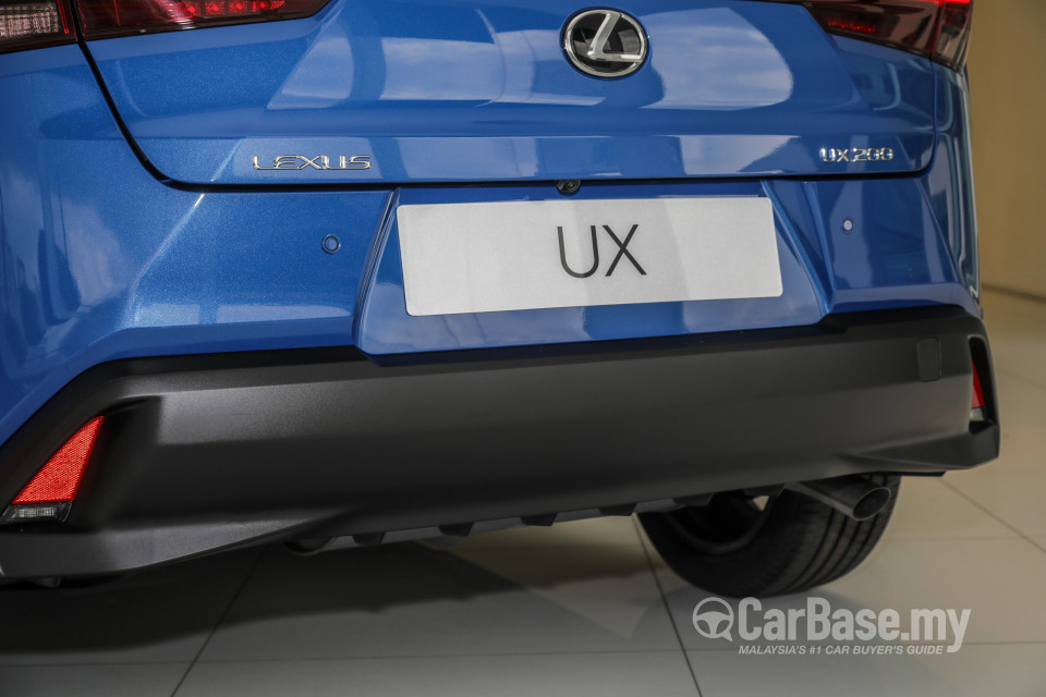 Lexus UX ZA10 (2020) Exterior