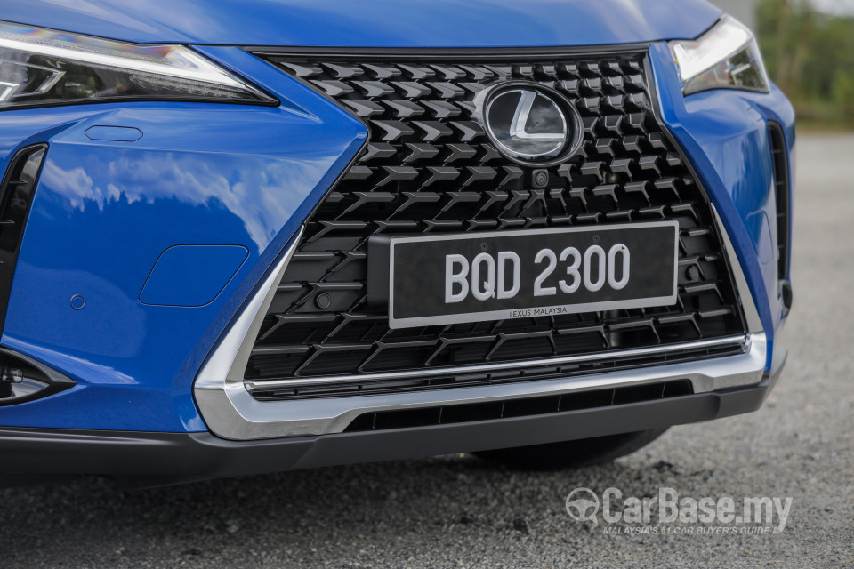 Lexus UX ZA10 (2020) Exterior