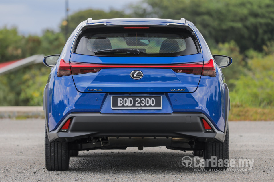 Lexus UX ZA10 (2020) Exterior