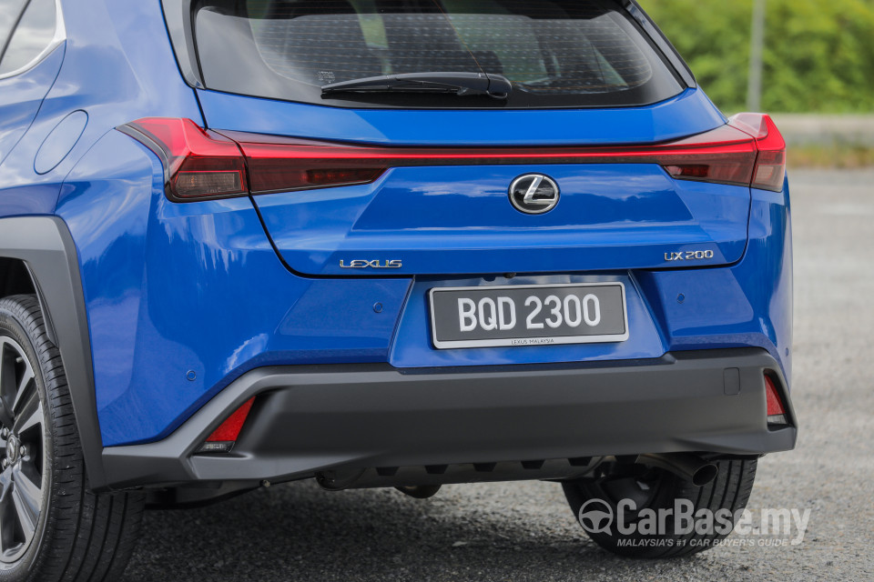 Lexus UX ZA10 (2020) Exterior