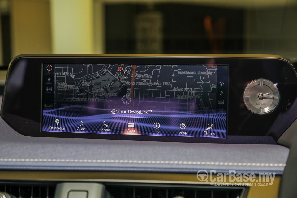 Lexus UX ZA10 (2020) Interior