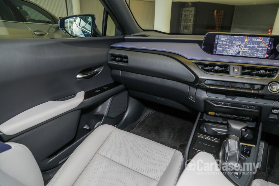 Lexus UX ZA10 (2020) Interior