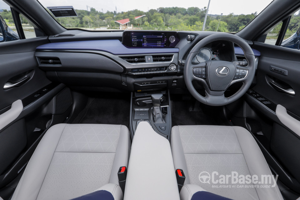 Lexus UX ZA10 (2020) Interior