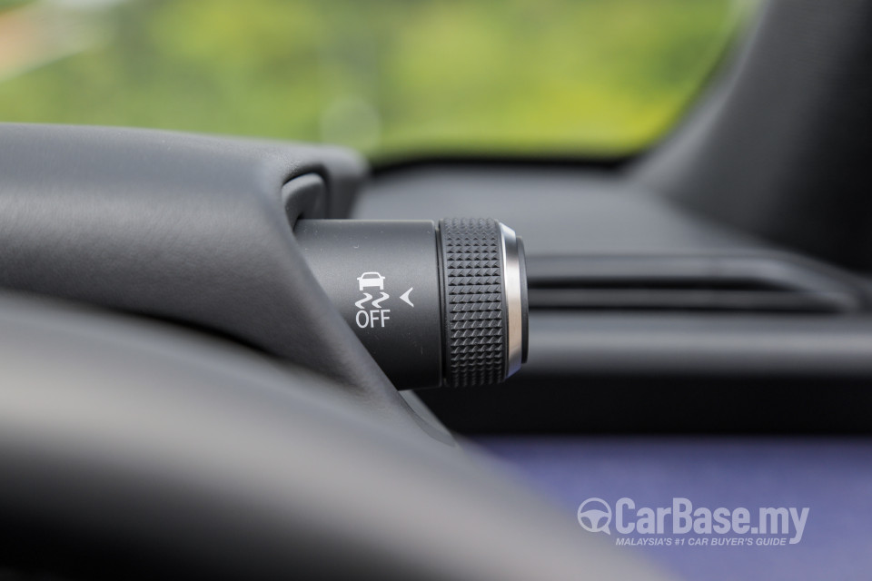 Lexus UX ZA10 (2020) Interior