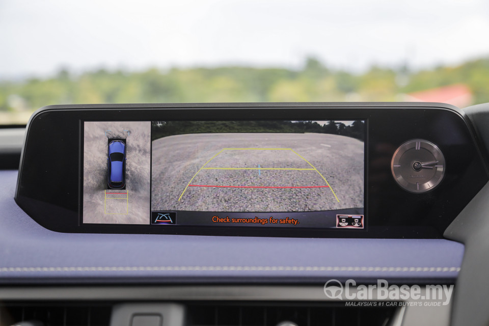 Lexus UX ZA10 (2020) Interior