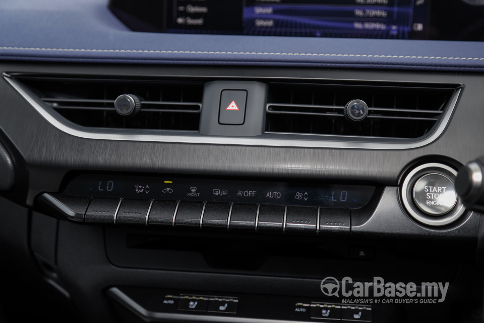 Lexus UX ZA10 (2020) Interior