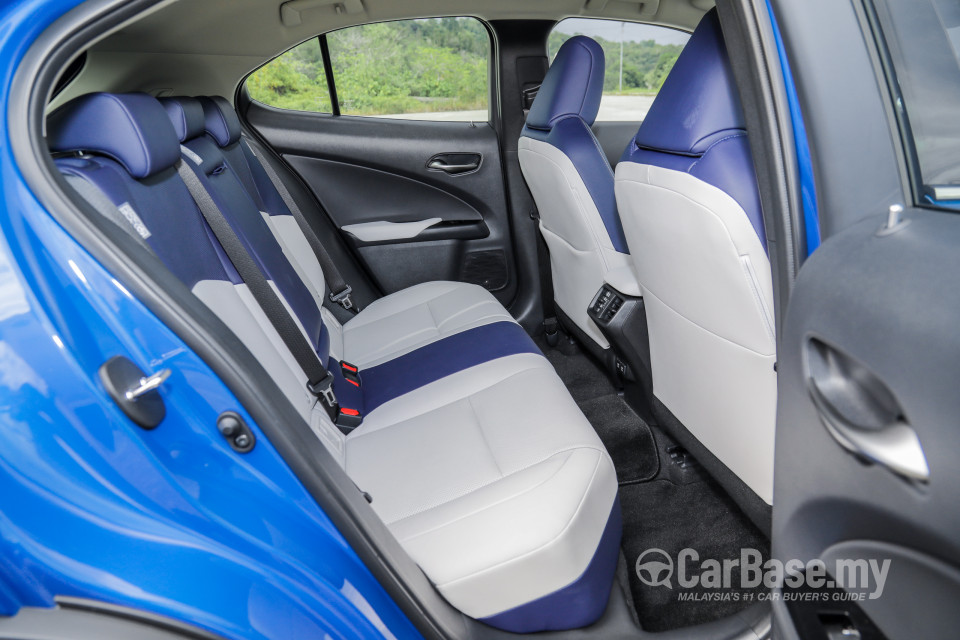 Lexus UX ZA10 (2020) Interior