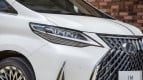 Lexus LM Exterior photo