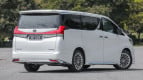 Lexus LM Exterior photo