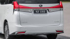 Lexus LM Exterior photo