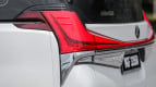 Lexus LM Exterior photo