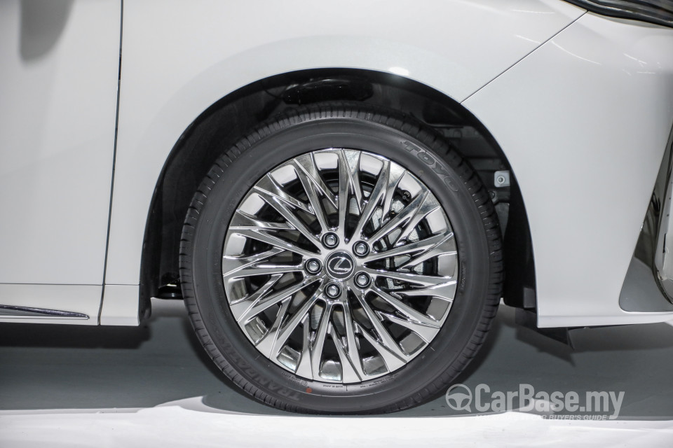 Lexus LM AYH36 (2021) Exterior