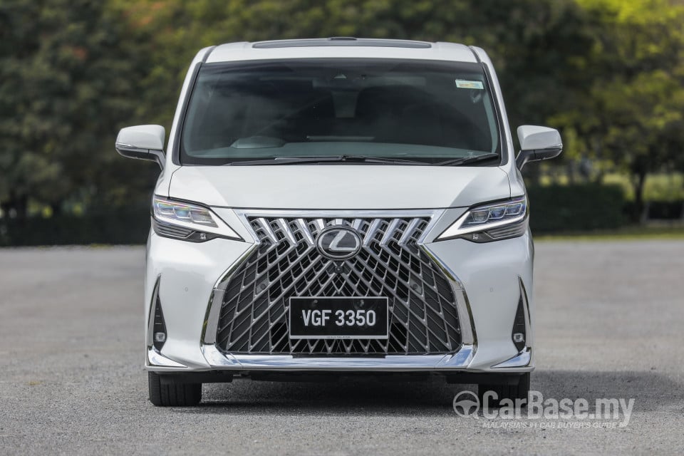 Lexus LM AYH36 (2021) Exterior