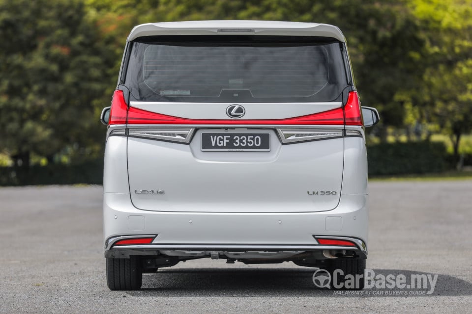 Lexus LM AYH36 (2021) Exterior