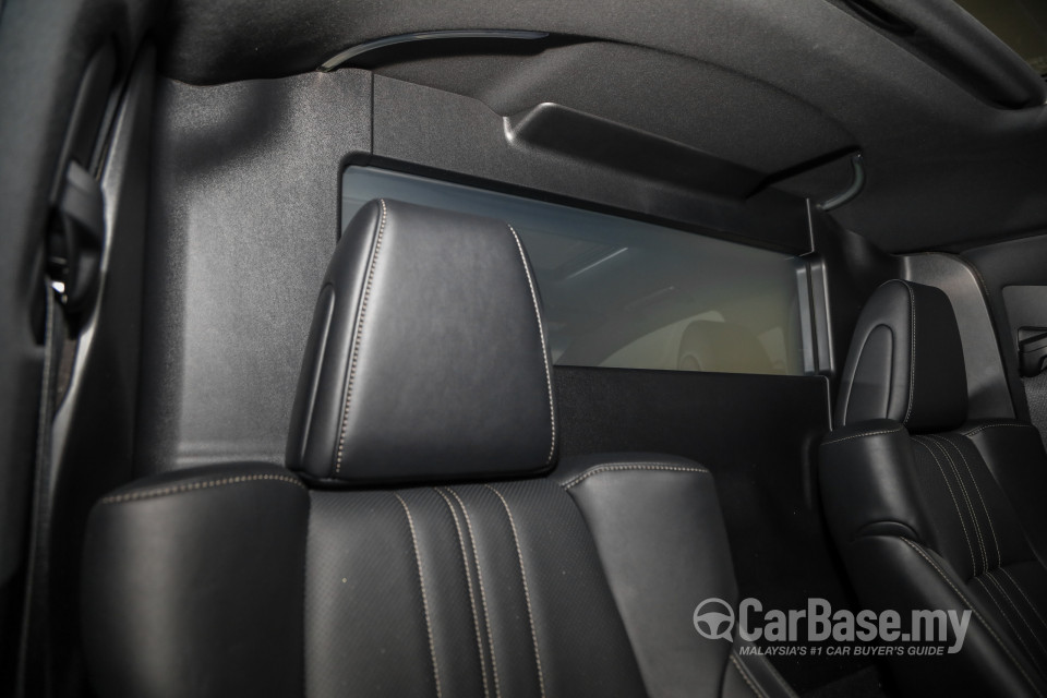 Lexus LM AYH36 (2021) Interior