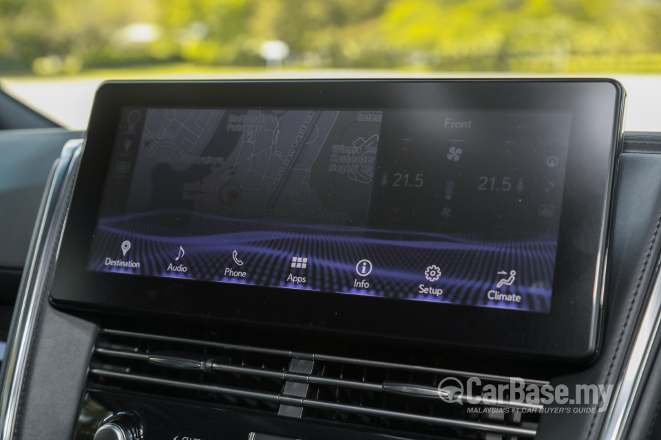 Lexus LM AYH36 (2021) Interior